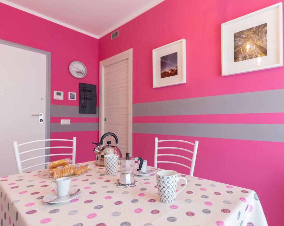 קזינו Il Sopracciglio Suites - Pink Apartment מראה חיצוני תמונה
